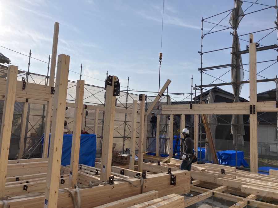 東近江市で無事に棟上げを終えました-現場スタッフの工事ブログ